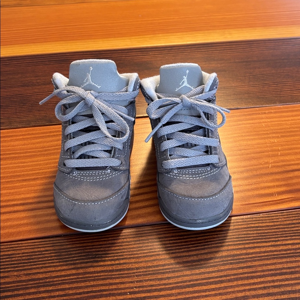 Kids Jordan’s! - Picture 2 of 6